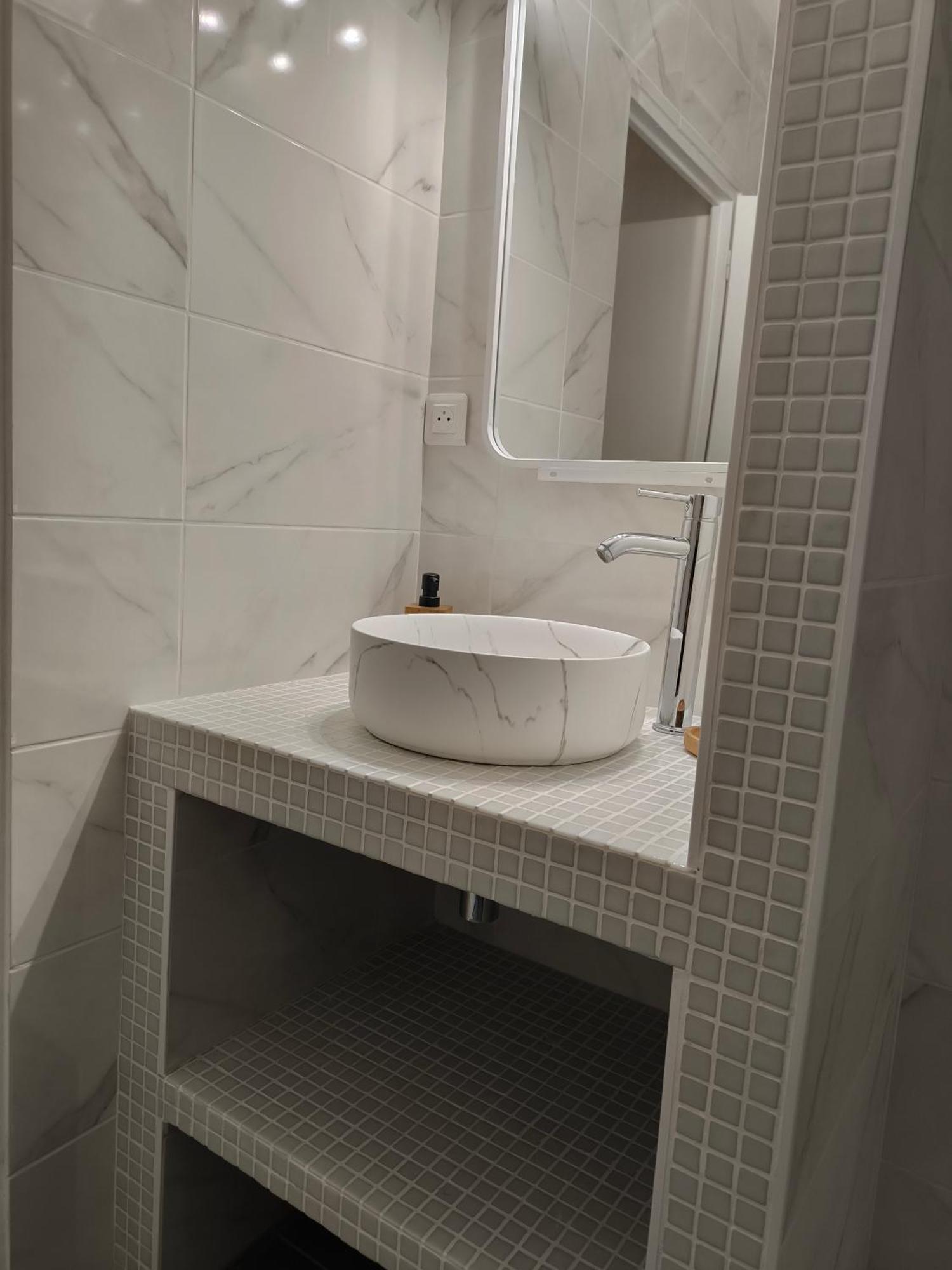 Confortable 2 Pieces Entre Menton Et Monaco Avec Parking Prive Roquebrune-Cap-Martin Ngoại thất bức ảnh